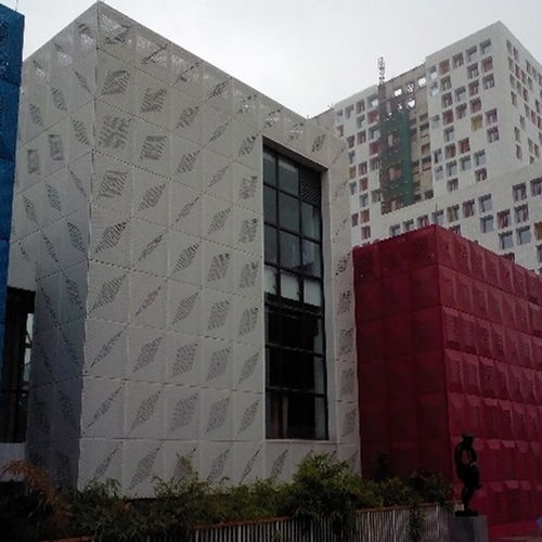鋁騰 直銷外墻裝飾材料定制鋁單板，重塑建筑美學(xué)新標(biāo)桿